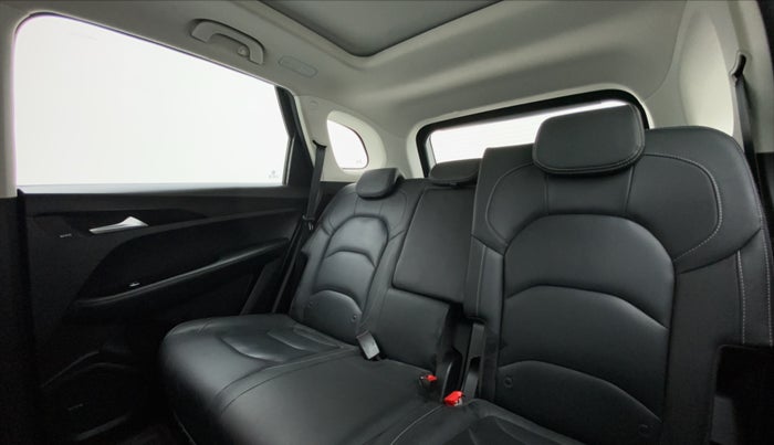 2020 MG HECTOR SHARP DCT PETROL, Petrol, Automatic, 22,701 km, Reclining Back Row Seats