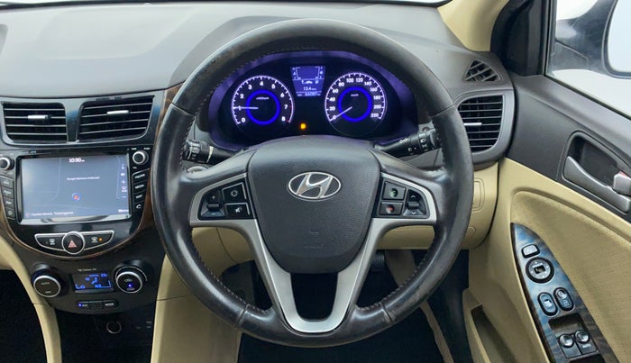 2016 Hyundai Verna FLUIDIC 1.6 SX VTVT OPT, Petrol, Manual, 66,681 km, Steering Wheel Close Up