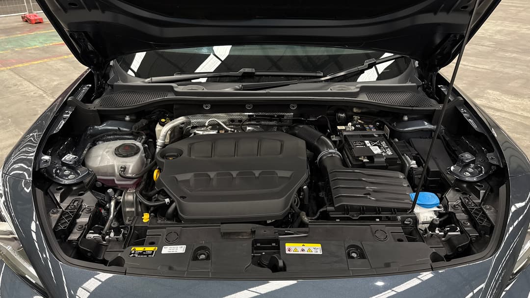 2024 Cupra Formentor Vzx, Automatic, 20021 km, Open Bonnet (Engine)