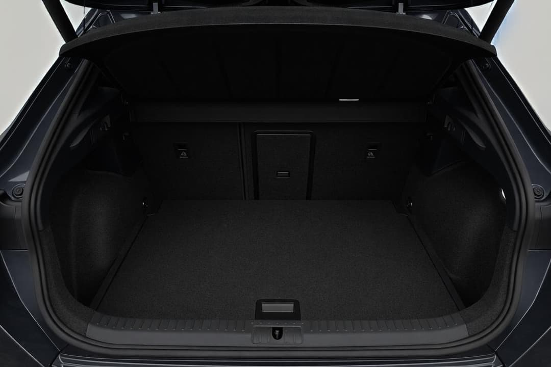 2024 Cupra Formentor Vzx, Automatic, 20021 km, Boot Inside View