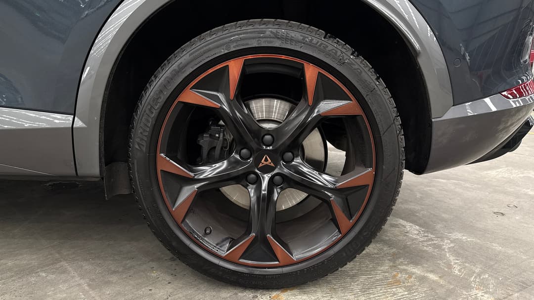 2024 Cupra Formentor Vzx, Automatic, 20021 km, Left Rear Wheel