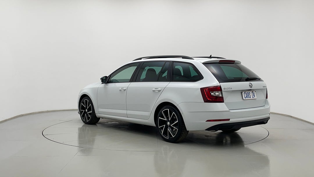 Left Back Diagonal (45- Degree) View