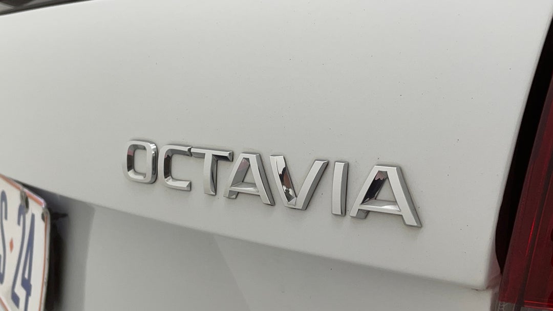 Badge (Boot Right Side)