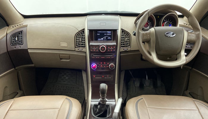 2014 Mahindra XUV500 W6 4X2, Diesel, Manual, 75,628 km, Dashboard