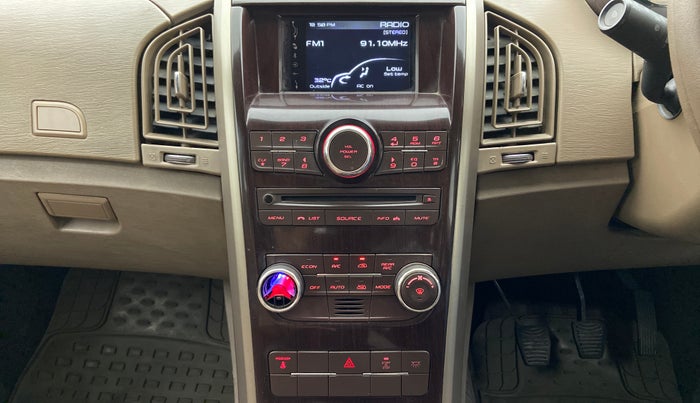 2014 Mahindra XUV500 W6 4X2, Diesel, Manual, 75,628 km, Air Conditioner