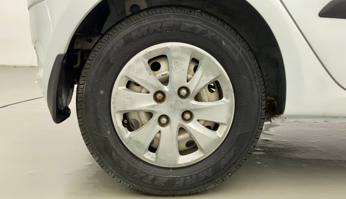 2012 Hyundai i10 ERA 1.1, Petrol, Manual, 35,690 km, Right Rear Wheel