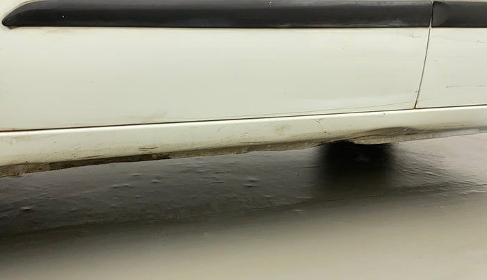 2012 Hyundai i10 ERA 1.1, Petrol, Manual, 35,690 km, Left running board - Minor scratches