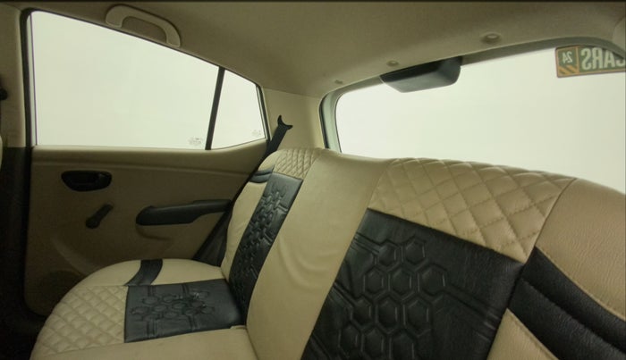 2012 Hyundai i10 ERA 1.1, Petrol, Manual, 35,690 km, Right Side Rear Door Cabin