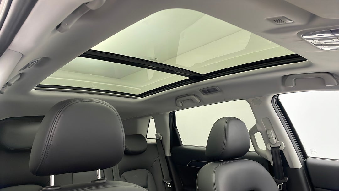 Interior Sunroof/Moonroof
