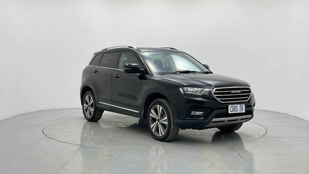 Right Front Diagonal (45- Degree) View