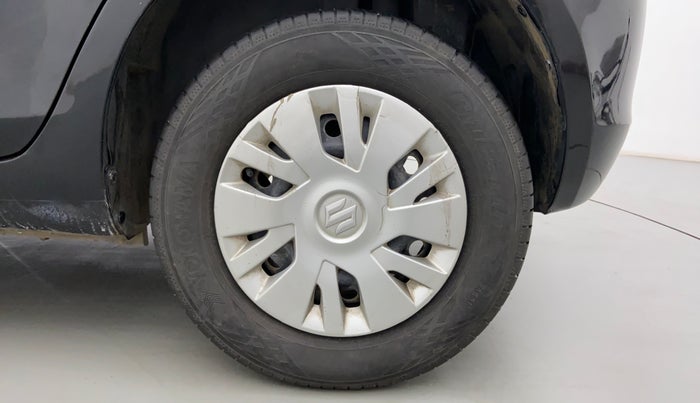 2013 Maruti Swift VXI D, Petrol, Manual, 37,197 km, Left Rear Wheel