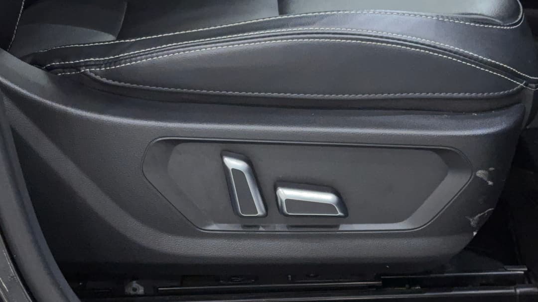 2022 GWM Haval Jolion Ultra, Automatic, 57636 km, Drivers Side Adjustment Panel