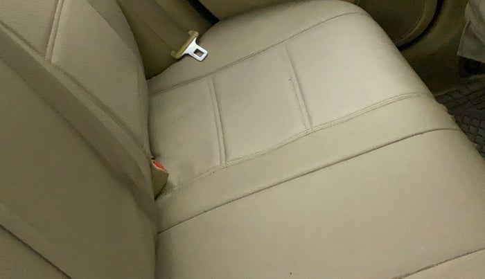 2012 Honda City 1.5L I-VTEC V MT, Petrol, Manual, 69,461 km, Second-row right seat - Cover slightly torn