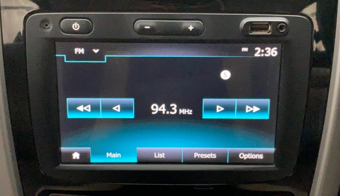 2019 Renault Duster RXS CVT, Petrol, Automatic, 91,088 km, Infotainment System