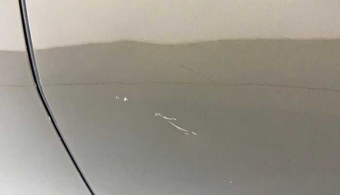 2019 Renault Duster RXS CVT, Petrol, Automatic, 91,088 km, Rear left door - Minor scratches