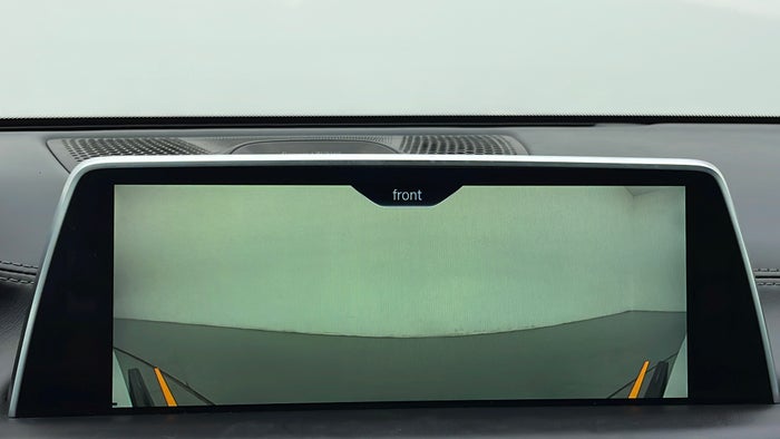 BMW 730LI-Parking Camera (Front View)