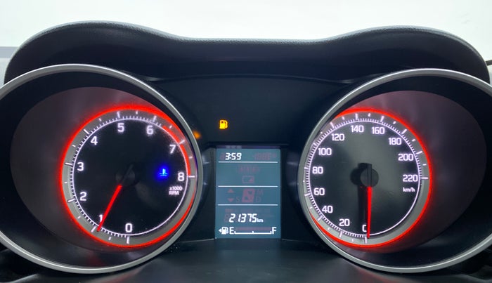 2019 Maruti Swift VXI D, Petrol, Manual, 21,390 km, Odometer Image