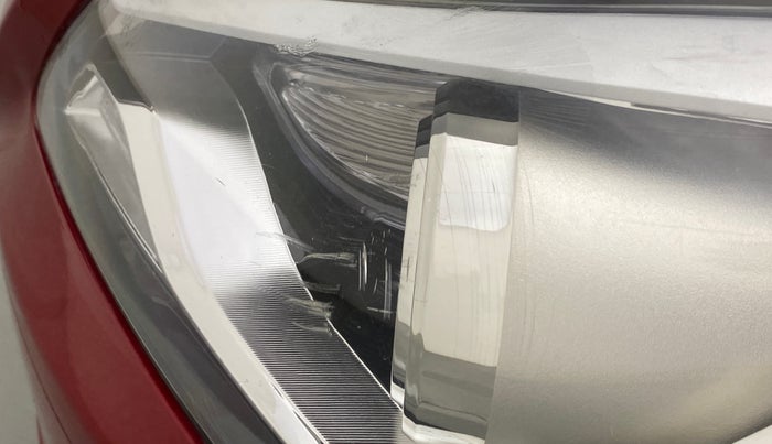 2015 Hyundai Verna FLUIDIC 1.6 VTVT S (O)  MT, Petrol, Manual, 35,406 km, Left headlight - Minor scratches