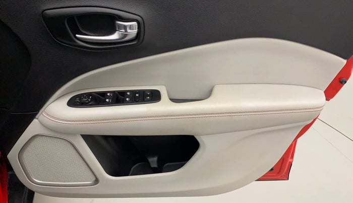 2018 Jeep Compass LIMITED 1.4 PETROL AT, Petrol, Automatic, 49,171 km, Driver Side Door Panels Control