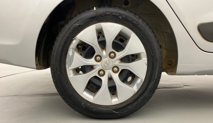 2014 Hyundai Xcent S 1.2, Petrol, Manual, 53,304 km, Right Rear Wheel