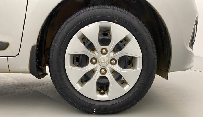2014 Hyundai Xcent S 1.2, Petrol, Manual, 53,304 km, Right Front Wheel