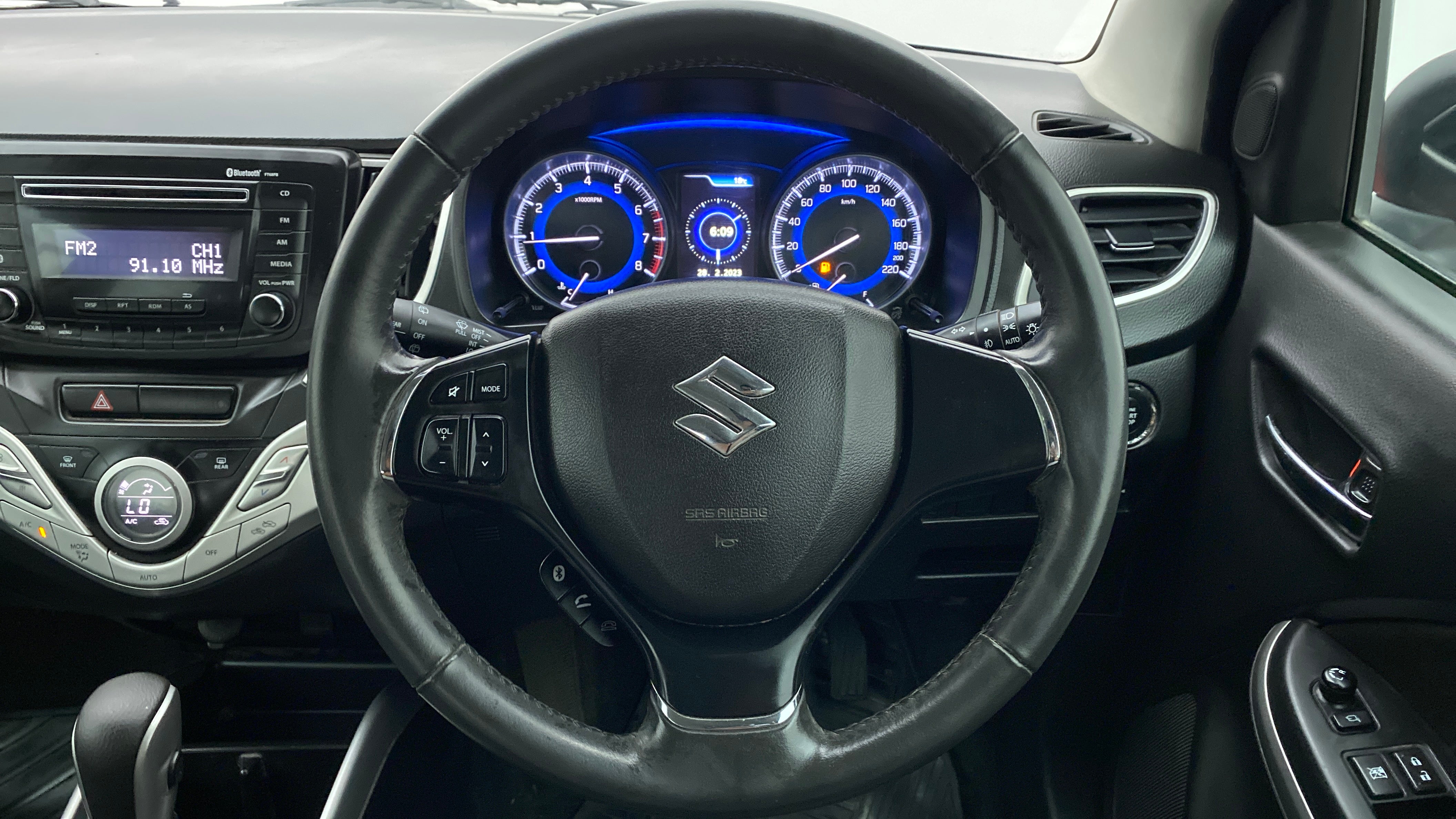 Blue Maruti Suzuki Baleno Zeta 1.3 Picture 11. Car ID 22123. Car located in  Nagpur - Carz4Sale