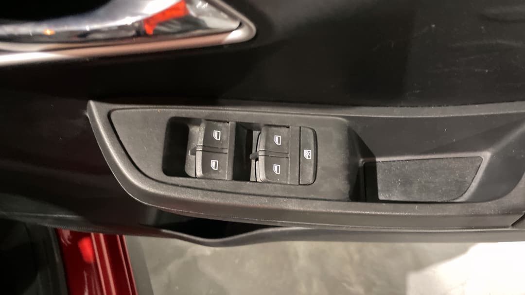 2021 MG Mg3 Auto Excite (with Navigation), Automatic, 44325 km, Drivers Side Door Panel Controls