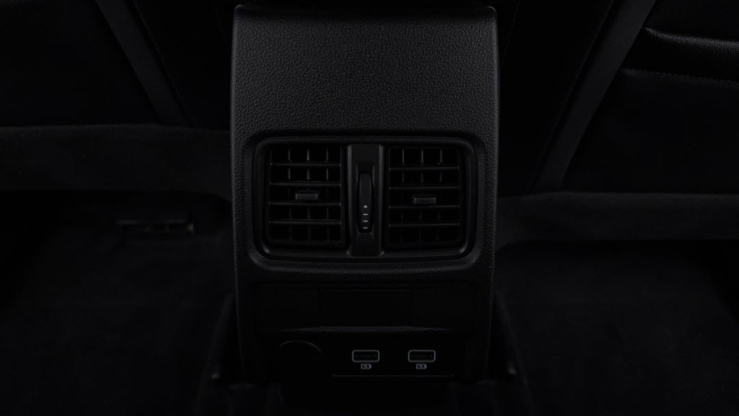 2022 Renault Arkana Zen, Automatic, 59128 km, Rear A/C Vent