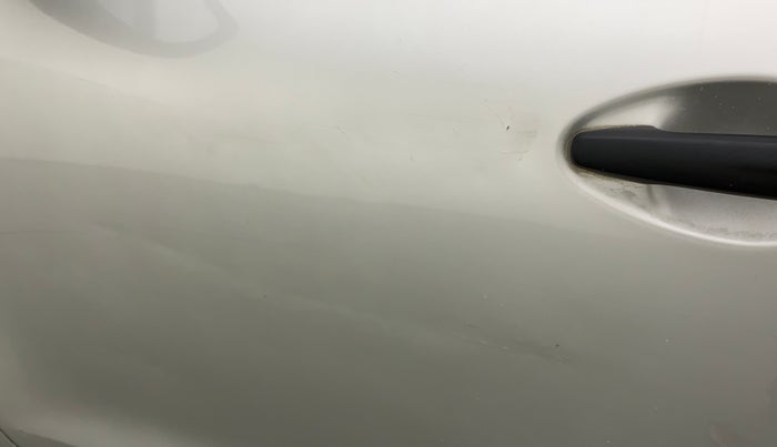 2018 Maruti Swift LXI, Petrol, Manual, 54,309 km, Front passenger door - Slightly dented