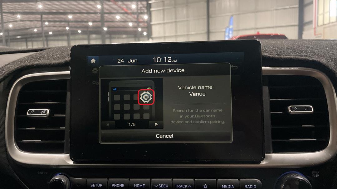 2020 Hyundai Venue Active, Automatic, 43470 km, Android/Apple Car Play