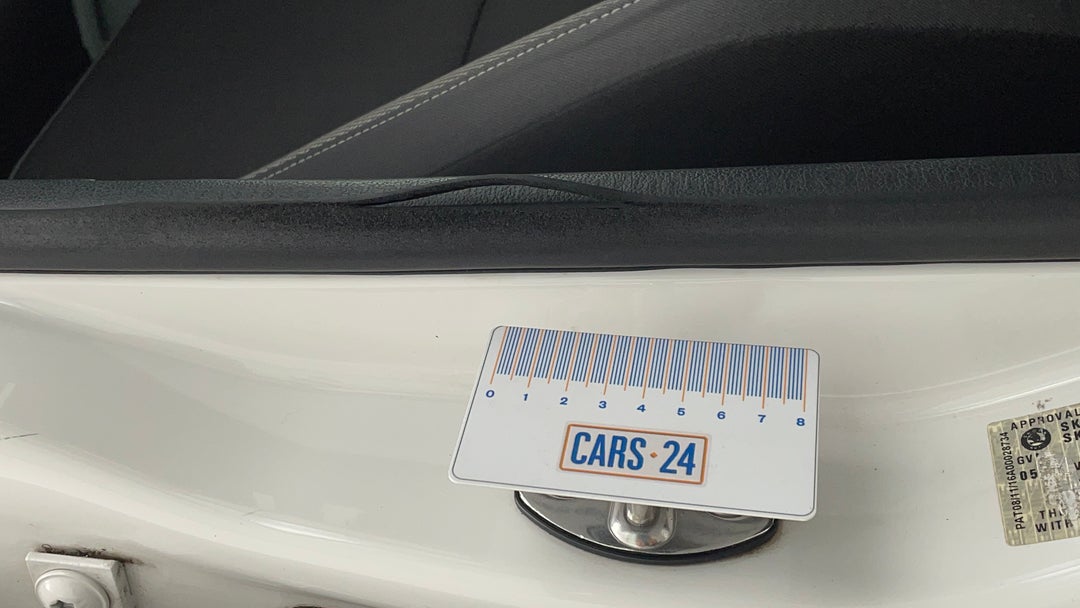 Door Sills Front RHS Scratch