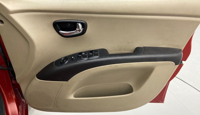 2011 Hyundai i10 MAGNA 1.2 KAPPA2, Petrol, Manual, 47,722 km, Driver Side Door Panels Control