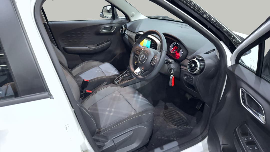 2024 MG Mg3 Auto Core, Automatic, 8610 km, Right Side Front Door Cabin View