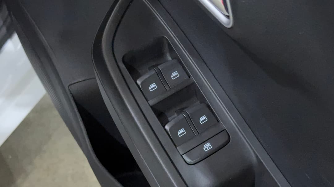 2024 MG Mg3 Auto Core, Automatic, 8610 km, Drivers Side Door Panel Controls