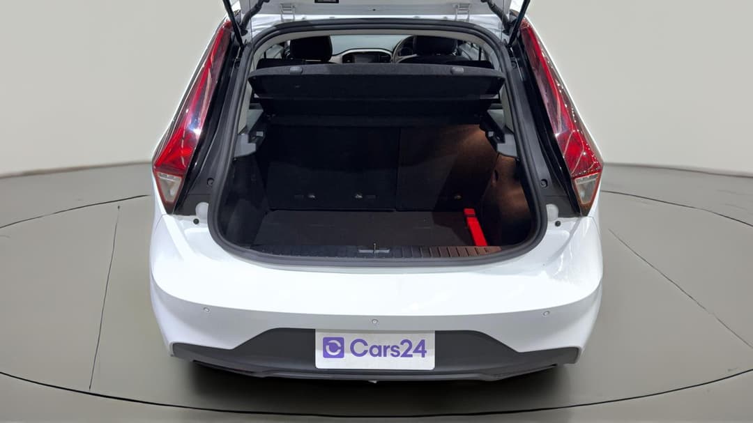 2024 MG Mg3 Auto Core, Automatic, 8610 km, Boot Inside View