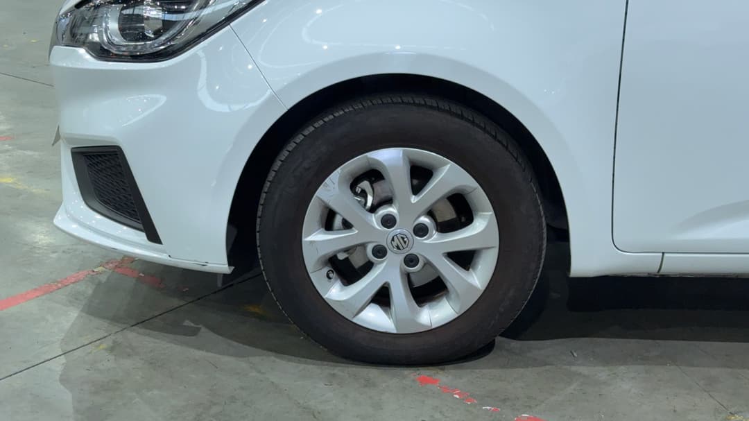 2024 MG Mg3 Auto Core, Automatic, 8610 km, Left Front Wheel