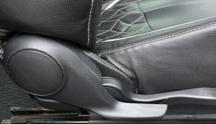 2017 Maruti Baleno RS 1.0 PETROL, Petrol, Manual, 35,913 km, Driver Side Adjustment Panel