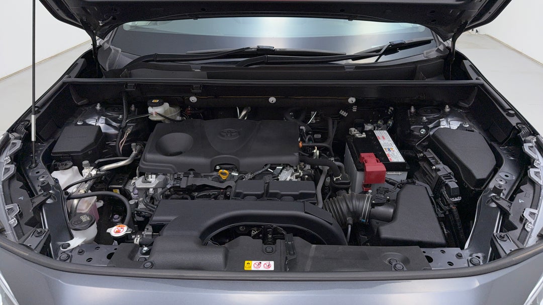 Open Bonnet (Engine)