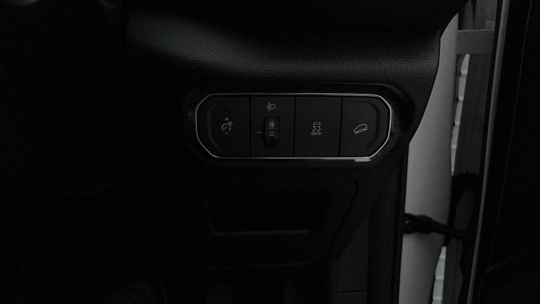 2021 GWM Haval Jolion Ultra, Automatic, 48515 km, Utility Switches/Buttons