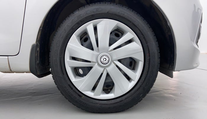 2015 Hyundai Grand i10 MAGNA 1.2 KAPPA VTVT, Petrol, Manual, 34,032 km, Right Front Tyre