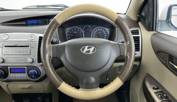 2010 Hyundai i20 MAGNA O 1.2, Petrol, Manual, 42,422 km, Steering Wheel Close Up