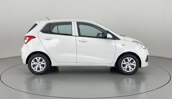 2015 Hyundai Grand i10 MAGNA 1.2 KAPPA VTVT, Petrol, Manual, 57,954 km, Right Side View