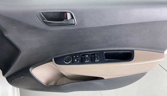 2015 Hyundai Grand i10 MAGNA 1.2 KAPPA VTVT, Petrol, Manual, 57,954 km, Driver Side Door Panels Control