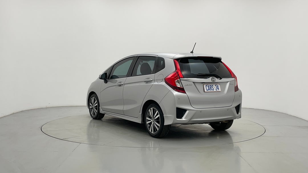 Left Back Diagonal (45- Degree) View