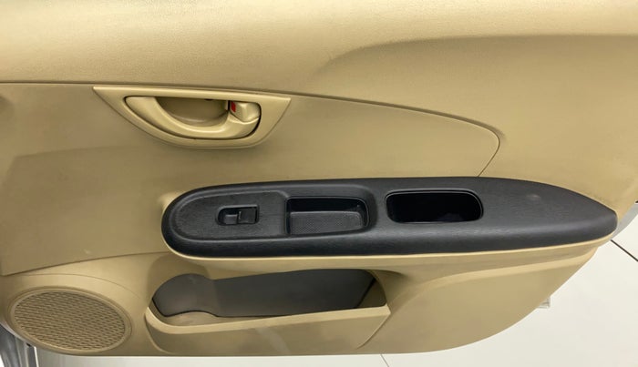 2015 Honda Brio E MT, Petrol, Manual, 53,538 km, Driver Side Door Panels Control