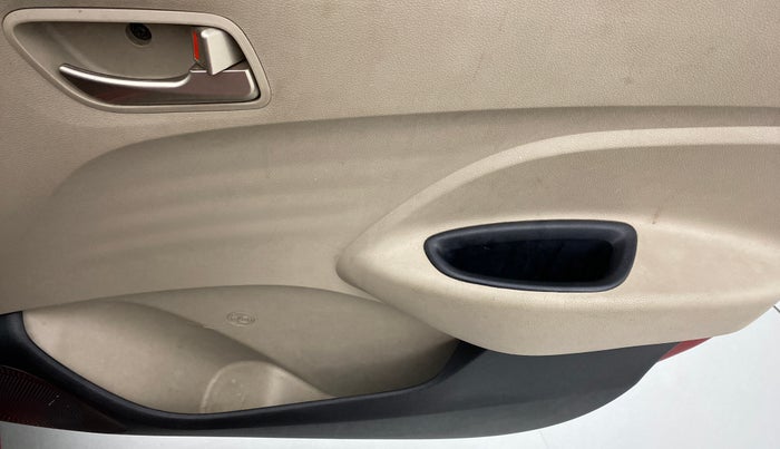 2019 Hyundai NEW SANTRO SPORTZ 1.1, Petrol, Manual, 20,630 km, Driver Side Door Panels Control