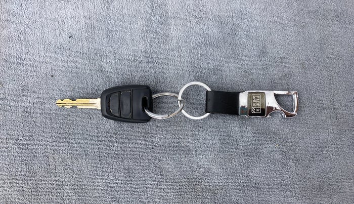 2019 Hyundai NEW SANTRO SPORTZ 1.1, Petrol, Manual, 20,630 km, Key Close Up