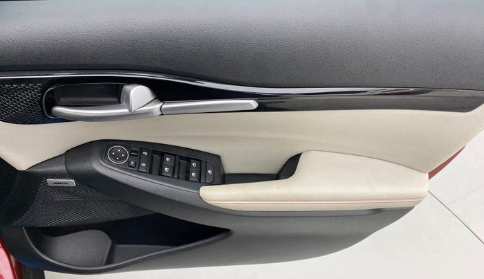 2019 KIA SELTOS 1.4 GTX+ TURBO GDI PETROL AT, Petrol, Automatic, 11,689 km, Driver Side Door Panels Control