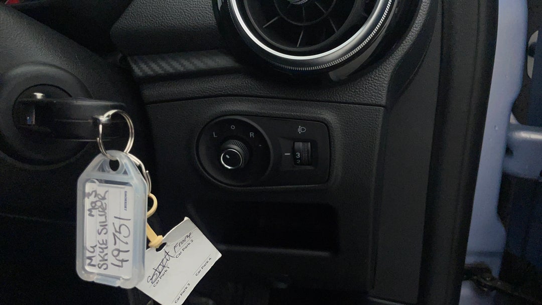 2022 MG Mg3 Auto Excite (with Navigation), Automatic, 39757 km, Utility Switches/Buttons