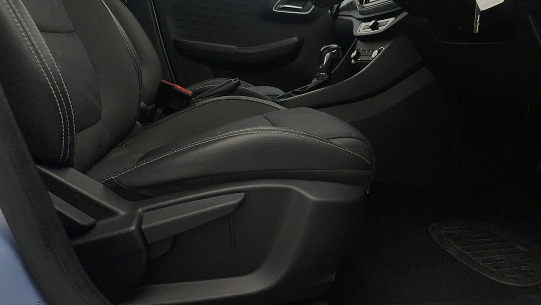 2022 MG Mg3 Auto Excite (with Navigation), Automatic, 39757 km, Drivers Side Adjustment Panel